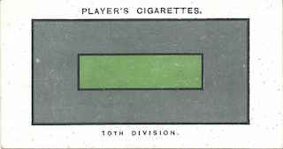 Player's Cigarettes card of the 'battle insignia' of 10th (Irish) Division. This was a narrow green stripe.